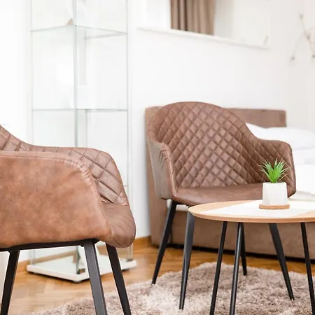 1st Appartement Belgrado